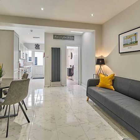 Villa Belfast Luxury Lets - Windsor Townhouse Exterior foto